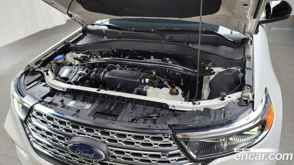 Ford Explorer 6 Generation 2.3 Limited 4WD (10.2021)