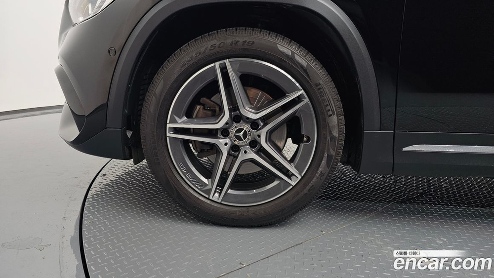 Mercedes-Benz GLA-Class H247 GLA250 4MATIC (05.2021)