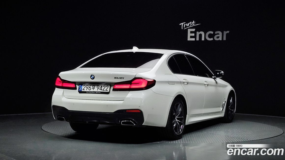 BMW 5 Series (G30) 520i M Sports (05.2022)