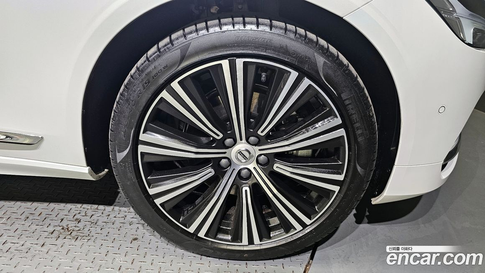 Volvo S90 B5 Ultimate Bright (12.2022)
