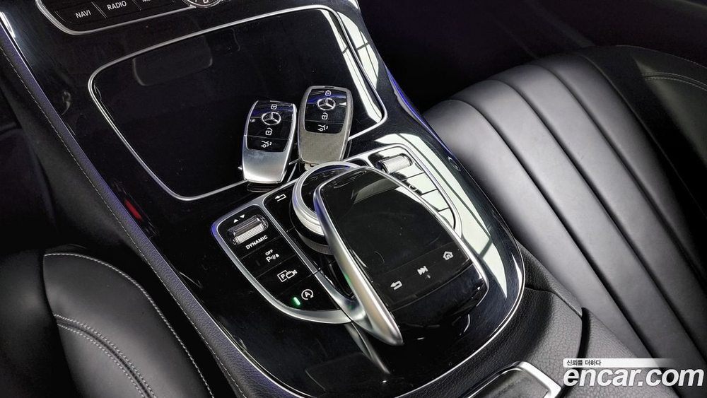 Mercedes-Benz E-Class W213 E220d 4MATIC Exclusive (11.2019)
