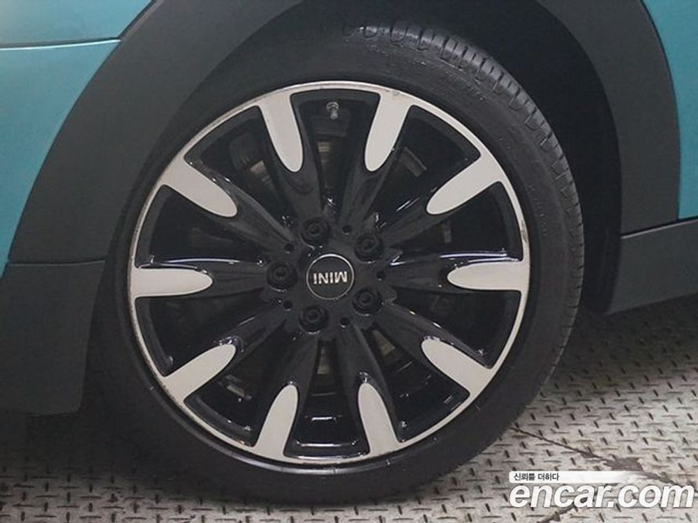 Mini Cooper S Convertible Basic (12.2019)