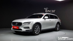 Volvo V90 Cross Country B5 Pro AWD (09.2021)