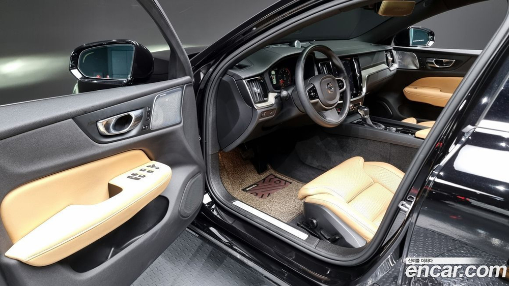 Volvo S60 3 Generation T5 Inscription (10.2019)