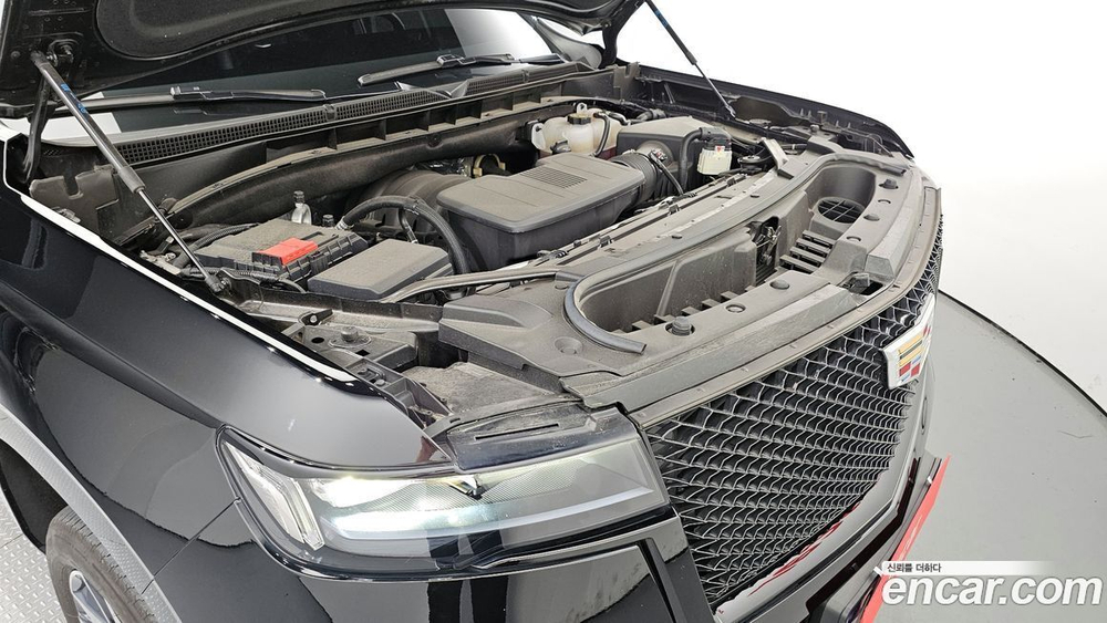 Cadillac Escalade 5 Generation 6.2 ESV (05.2023)