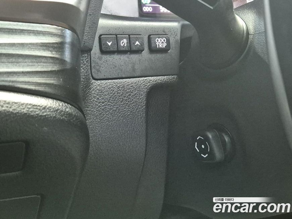 Lexus ES300h 7 Generation Luxury Plus (04.2020)