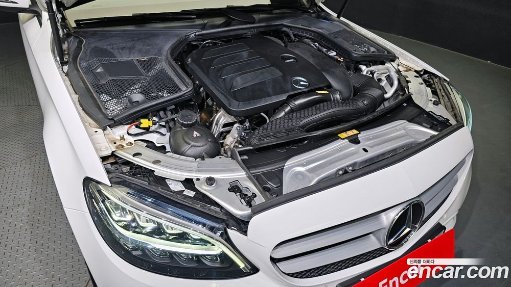 Mercedes-Benz C-Class W205 C200 (06.2020)