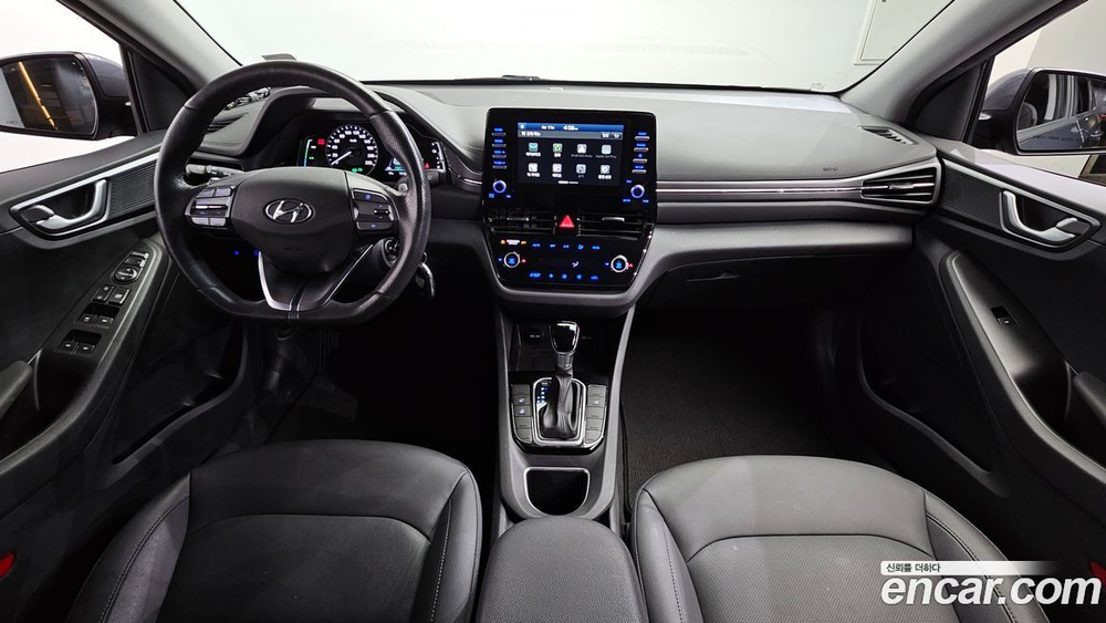 Hyundai The New Ionic Hybrid 1.6 HEV (10.2019)