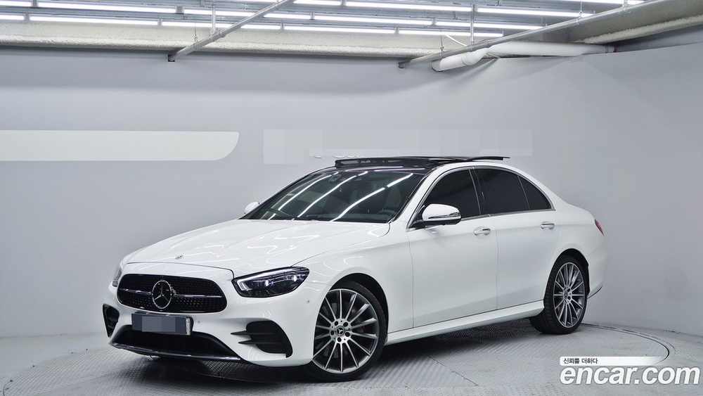 Mercedes-Benz E-Class W213 E350 4MATIC AMG Line (09.2022)