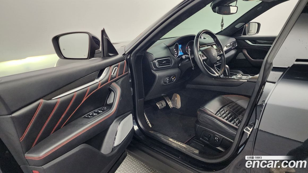 Maserati Levante 3.8 Trofeo (12.2020)