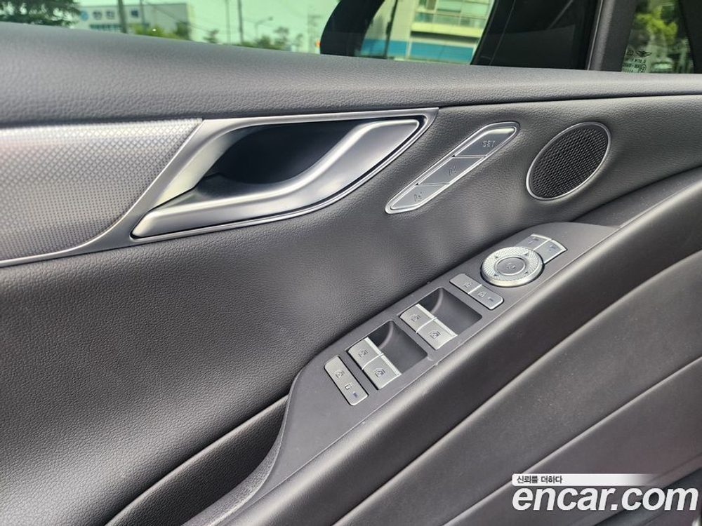 Genesis G80 (RG3) Бензин 2.5 Turbo AWD (06.2020)