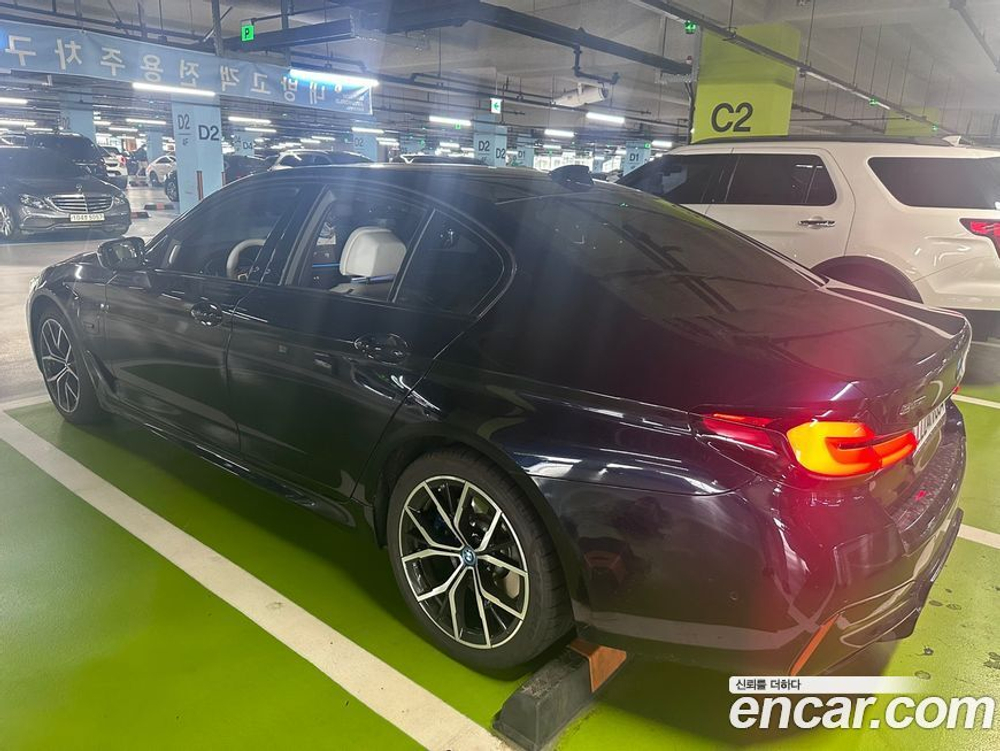 BMW 5 Series (G30) 530e M Sports (09.2022)