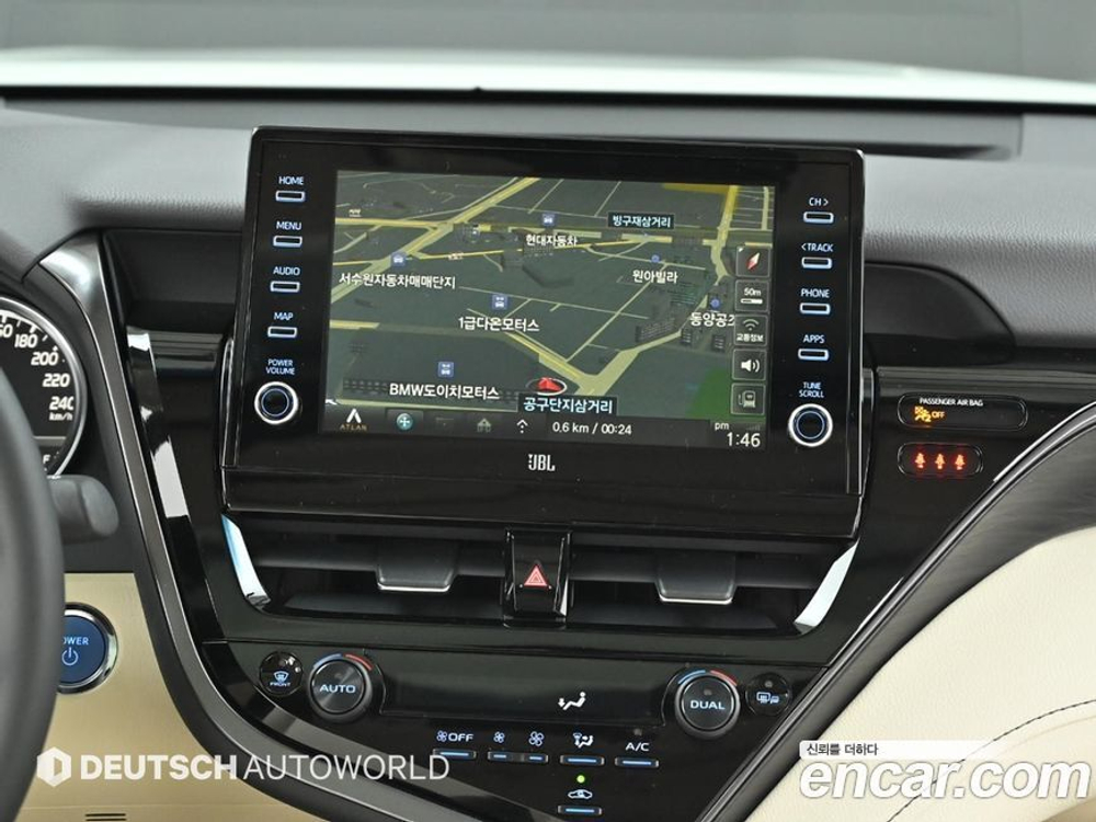 Toyota Camry (XV70) 2.5 XLE Hybrid (10.2023)