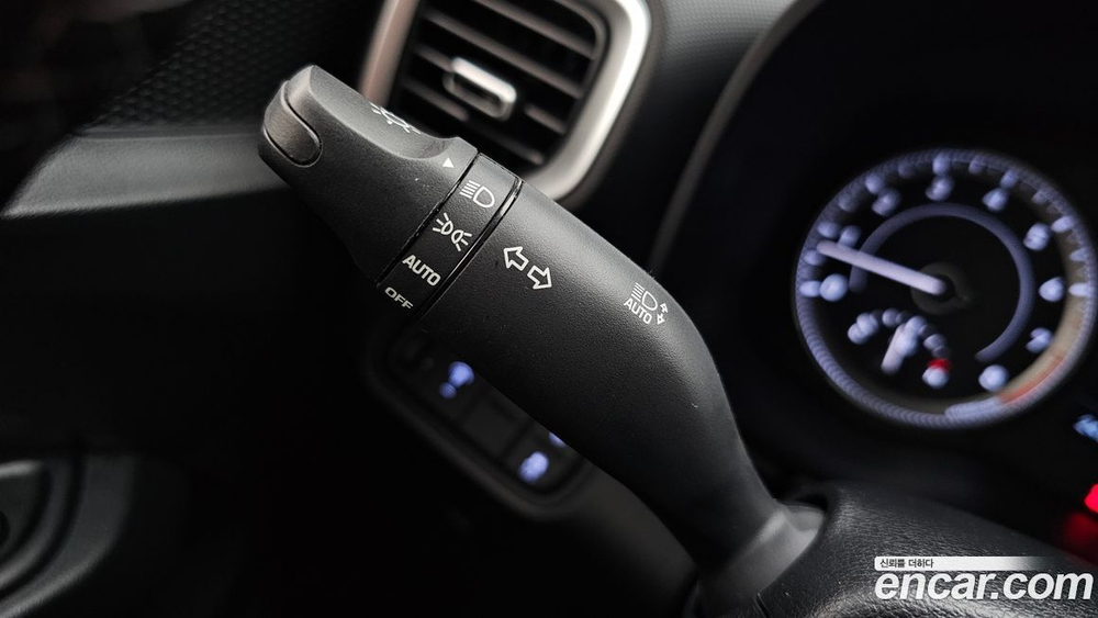 Hyundai Venue 1.6 Modern Plus (07.2022)
