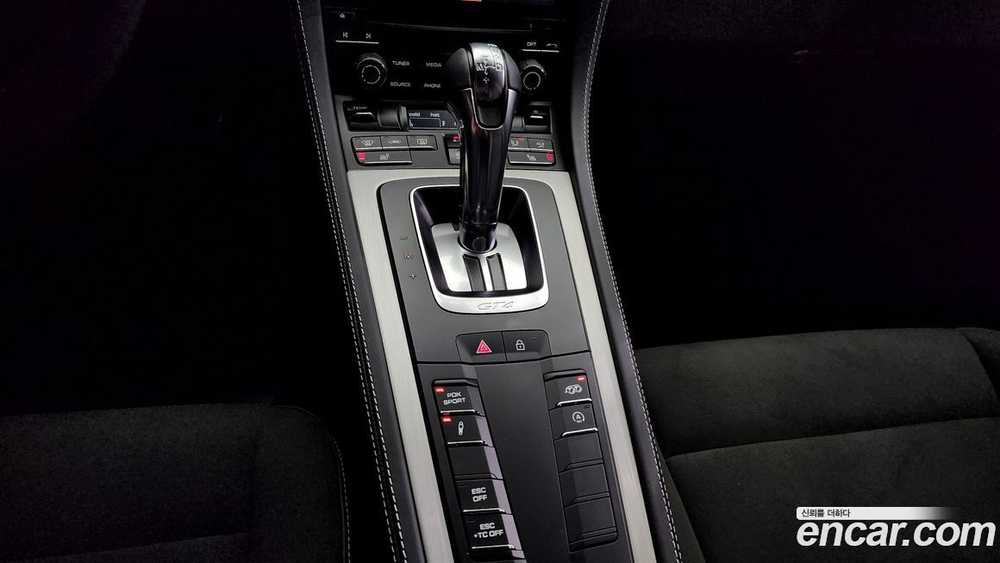 Porsche 718 Cayman 4.0 GT4 (04.2023)