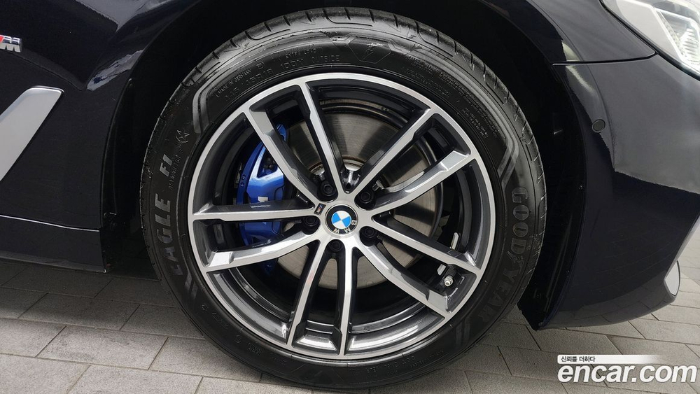 BMW 5 Series (G30) 523d M Sports (12.2022)