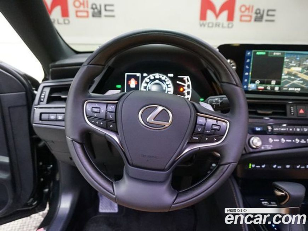 Lexus ES300h 7 Generation Executive (07.2023)