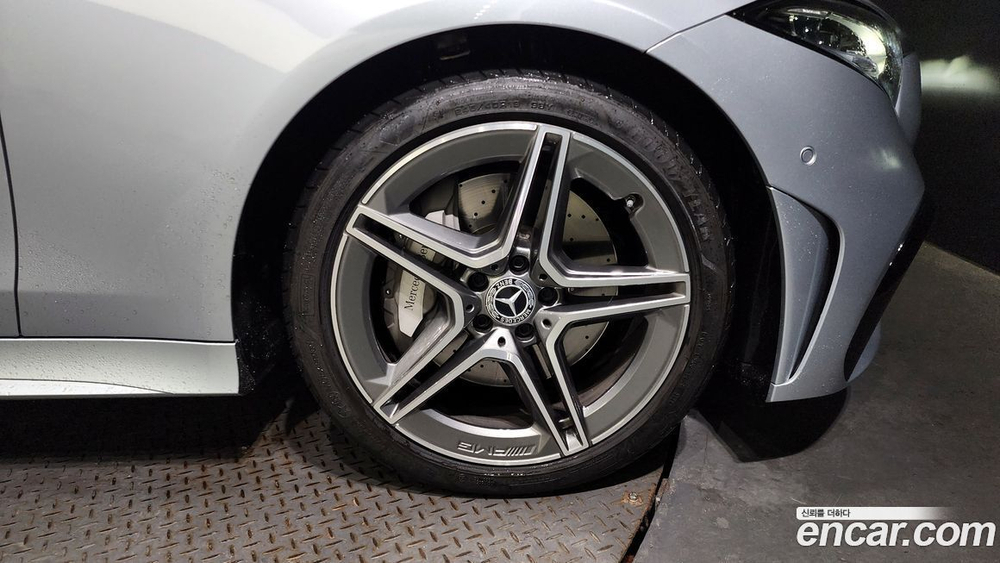 Mercedes-Benz CLS-Class C257 CLS300d 4MATIC (05.2022)