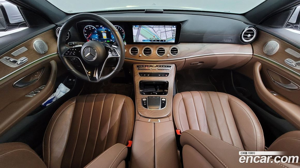 Mercedes-Benz E-Class W213 E300e 4MATIC Exclusive (04.2023)