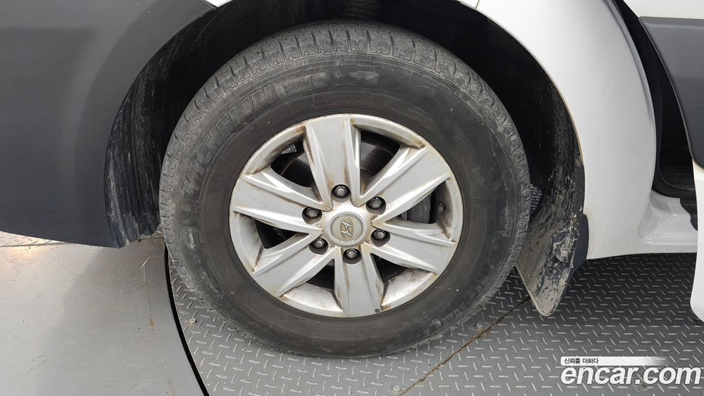 Hyundai Solati 15인승 (11.2019)