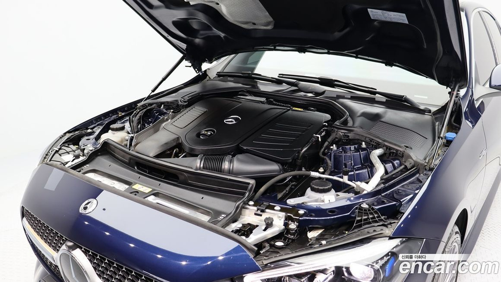 Mercedes-Benz C-Class W206 C300 AMG Line (04.2022)