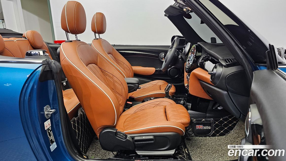 Mini Cooper S Convertible Classic (01.2022)