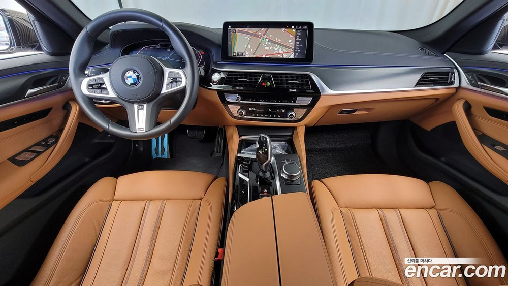 BMW 5 Series (G30) 520i M Sports (11.2022)