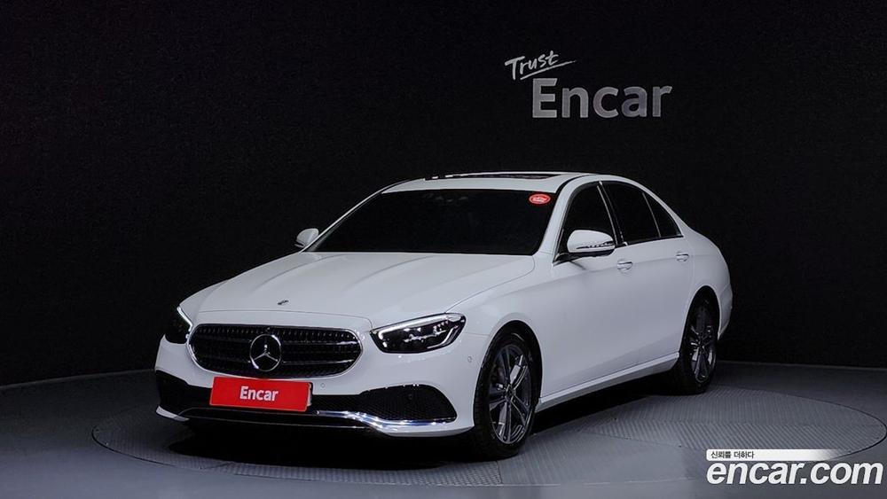 Mercedes-Benz E-Class W213 E250 Avangarde (11.2023)