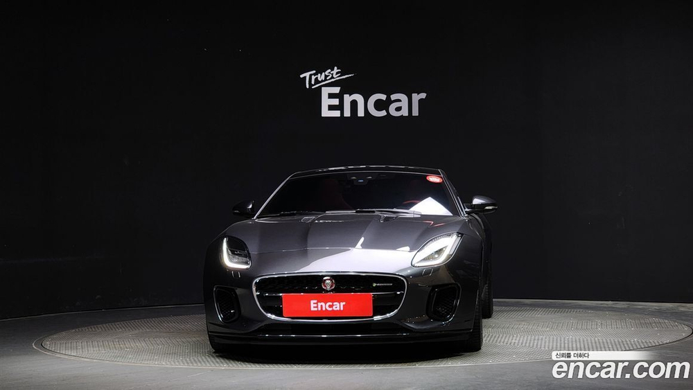 Jaguar F-TYPE P380 R-Dynamic Coupe (12.2019)