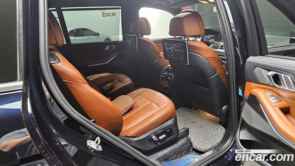 BMW X7 (G07) xDrive 40d M Sports 6-и местный (01.2021)