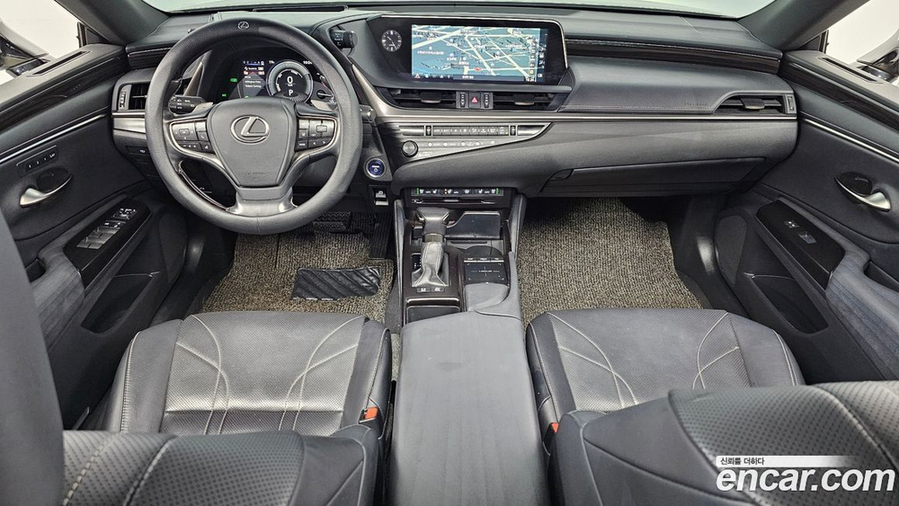 Lexus ES300h 7 Generation Luxury Plus (01.2020)