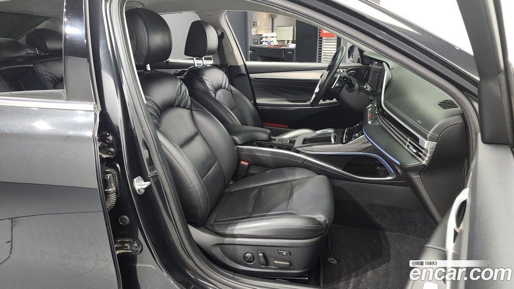 Hyundai The New Grandeur (Azera) IG 2.5 (04.2020)