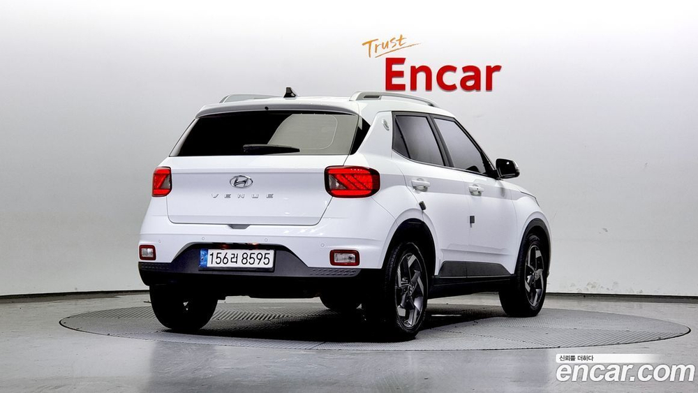 Hyundai Venue 1.6 Fluxe (12.2020)