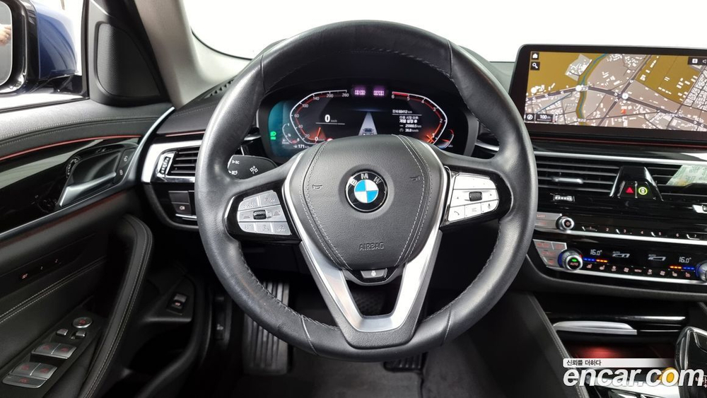 BMW 5 Series (G30) 523d xDrive Luxury (01.2021)