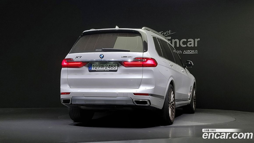 BMW X7 (G07) xDrive 40i Design Pure Excellence 7-и местный (05.2021)