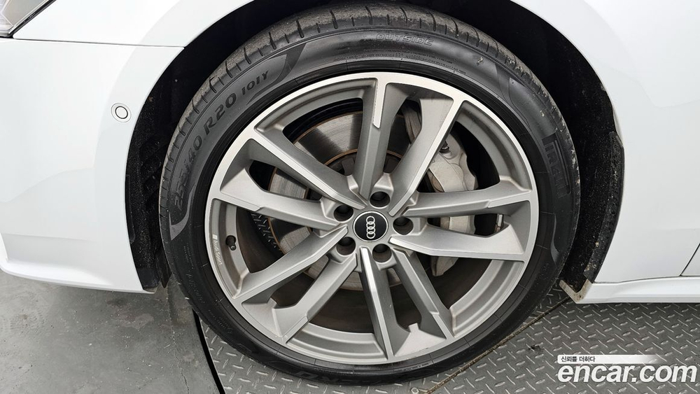 Audi A7 (4K) 55 TFSI Quattro Premium (08.2020)