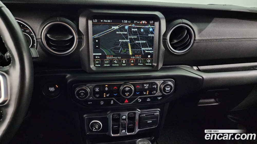 Jeep Wrangler (JL) 2.0 Overland 4 двери 80주년 Editions (03.2021)
