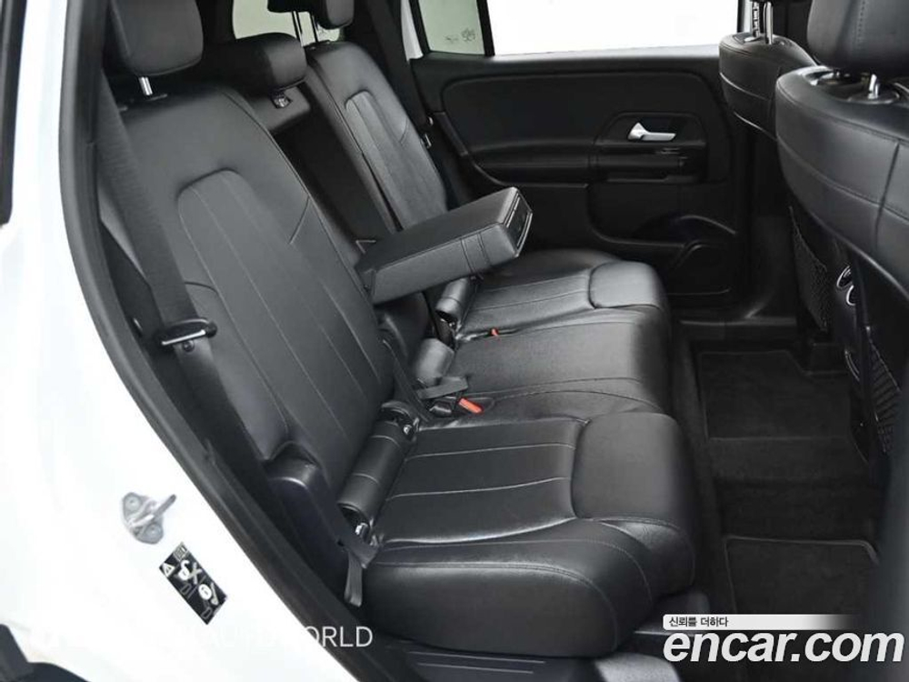 Mercedes-Benz GLB-Class X247 GLB200 d (09.2021)