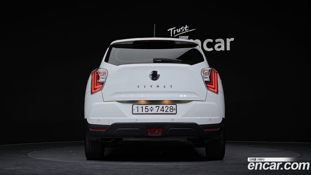 KG Mobility (Ssangyong) Very New Tivoli Бензин 1.5 2WD (09.2019)