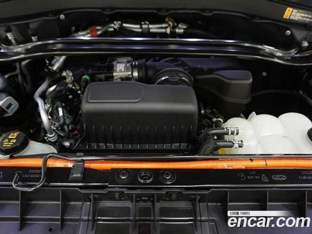Ford Explorer 6 Generation 3.3 Hybrid (08.2022)