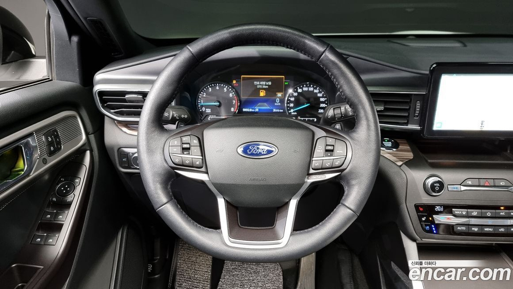 Ford Explorer 6 Generation 2.3 Limited 4WD (01.2020)