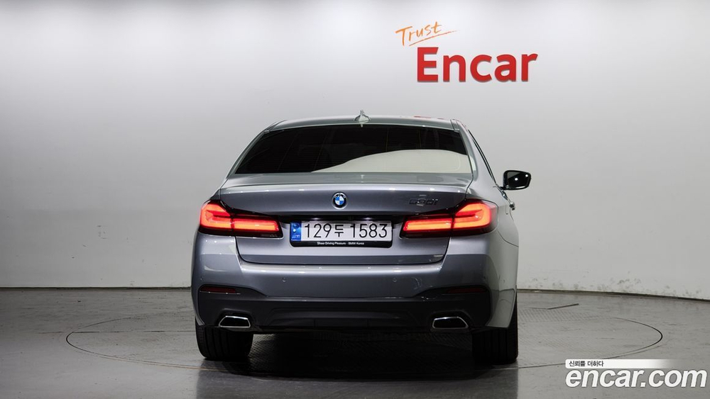 BMW 5 Series (G30) (11.2022)