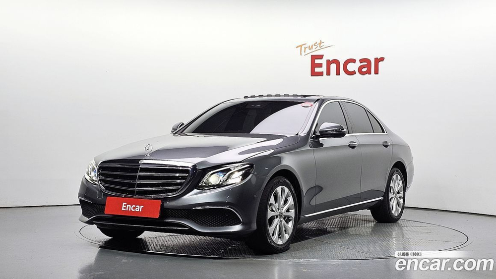 Mercedes-Benz E-Class W213 E220d 4MATIC Exclusive (08.2019)