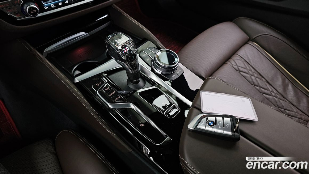 BMW 5 Series (G30) 530i xDrive M Sports (08.2022)