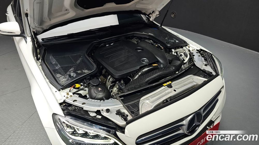 Mercedes-Benz C-Class W205 C200 (10.2019)
