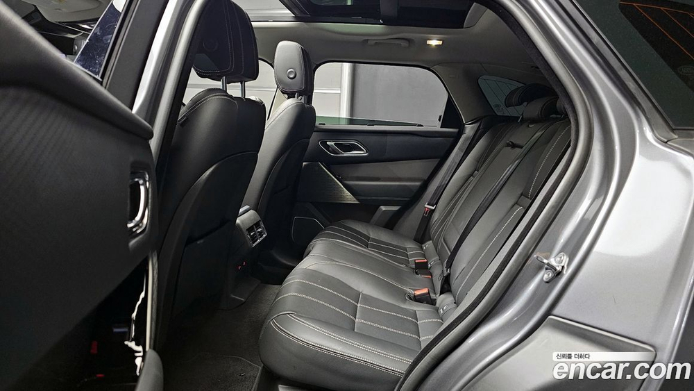 Land Rover Range Rover Bella 2.0 D240 SE (08.2019)