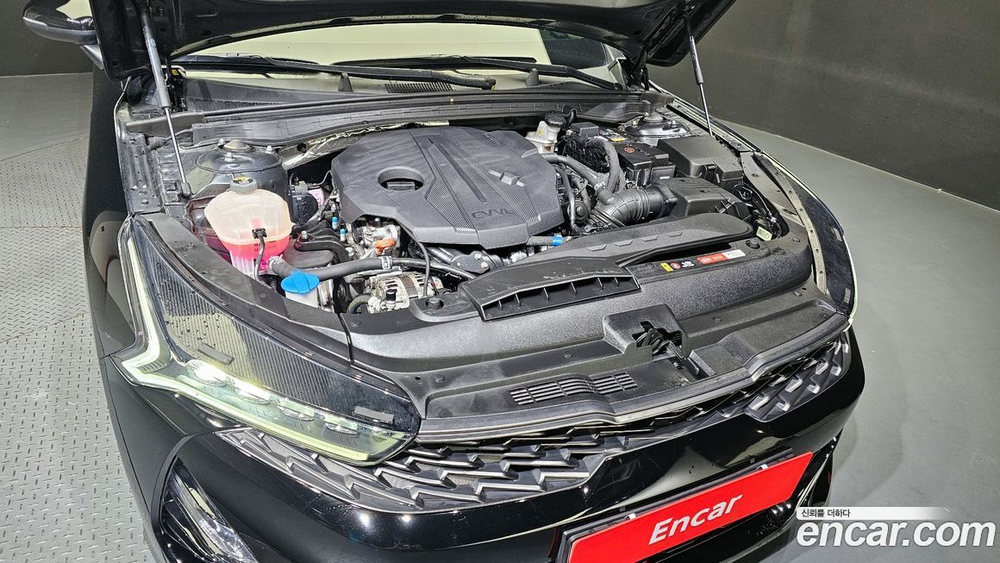 Kia K5 (Optima) 3 Generation 2.0 (09.2020)