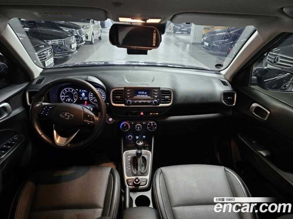 Hyundai Venue 1.6 Modern (10.2019)