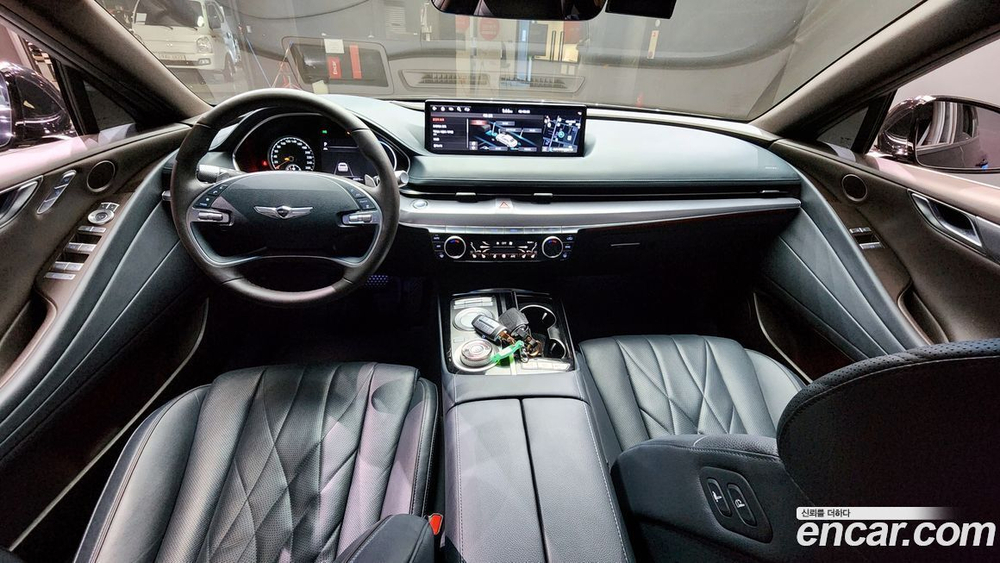 Genesis G80 (RG3) Бензин 2.5 Turbo 2WD (06.2020)