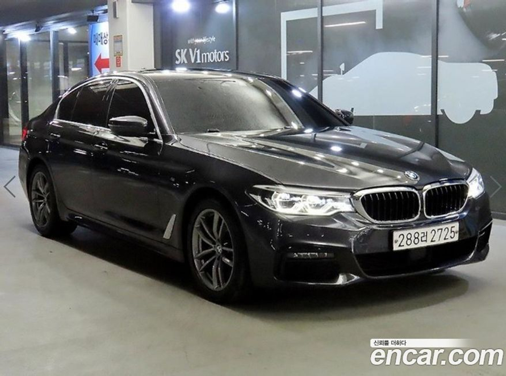 BMW 5 Series (G30) 520i M Sports (08.2020)